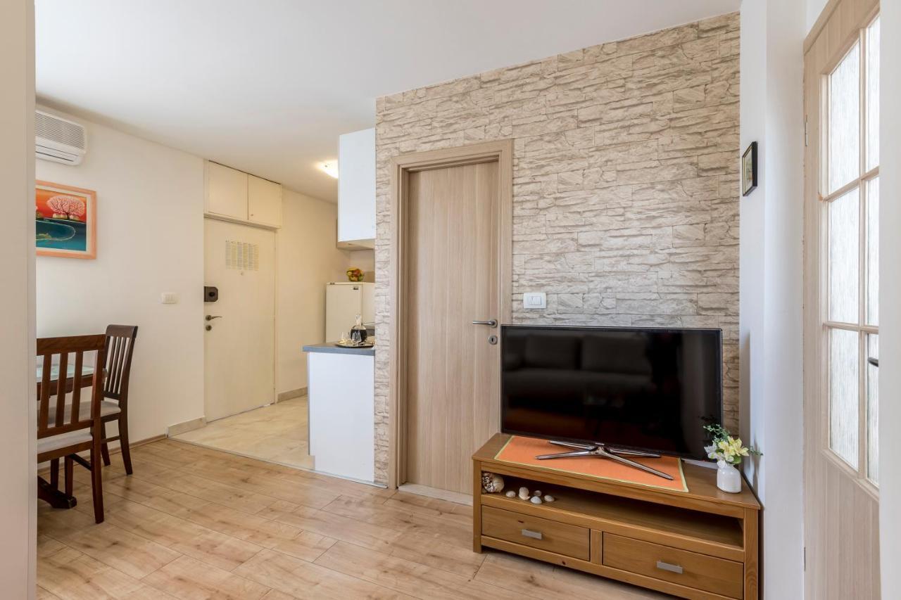 Pure Comfort - Apartment Cvita สปลิท ภายนอก รูปภาพ