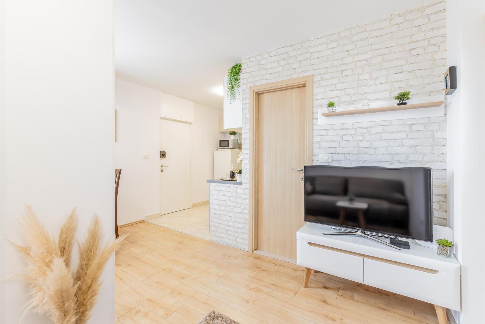 Pure Comfort - Apartment Cvita สปลิท ภายนอก รูปภาพ