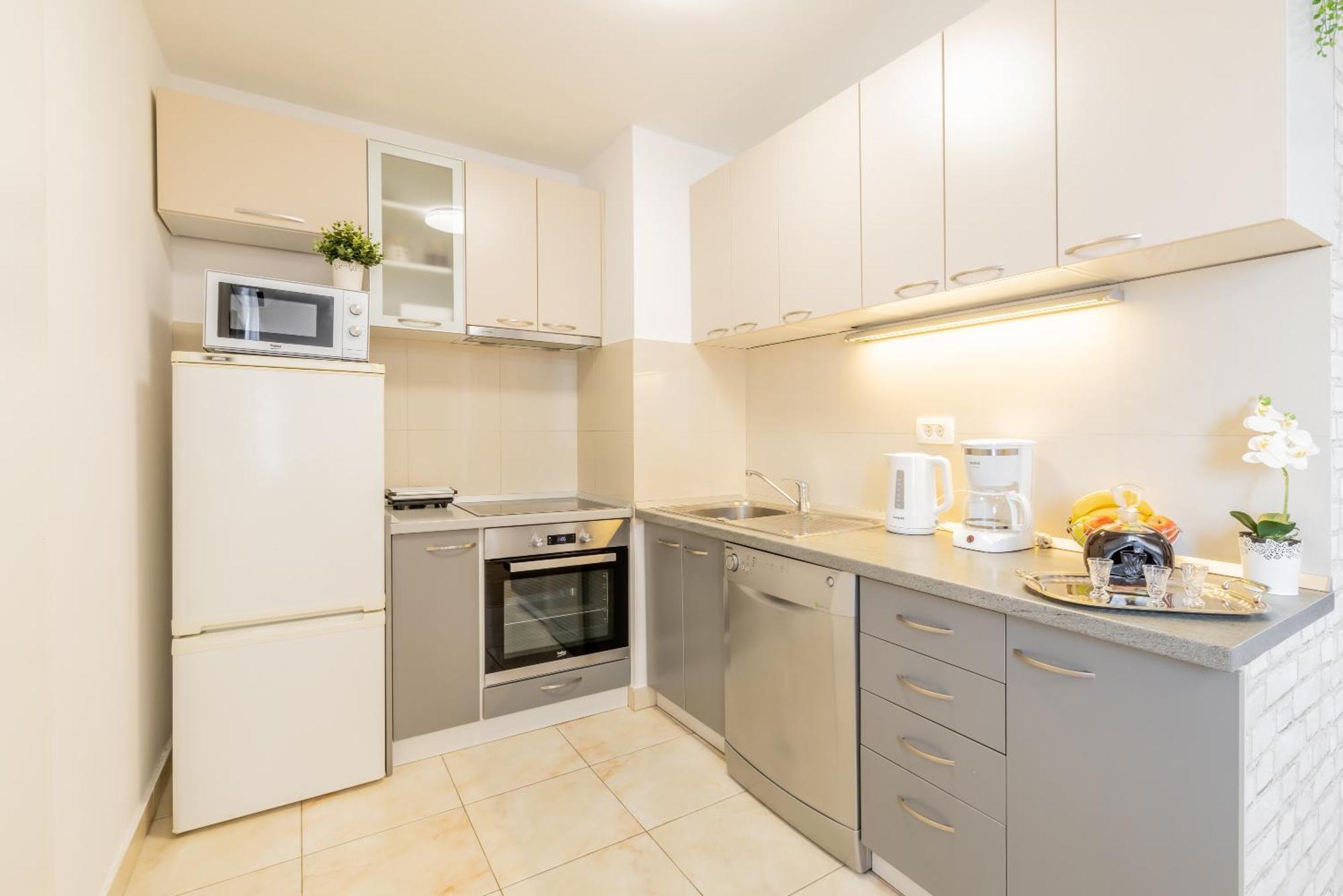 Pure Comfort - Apartment Cvita สปลิท ภายนอก รูปภาพ