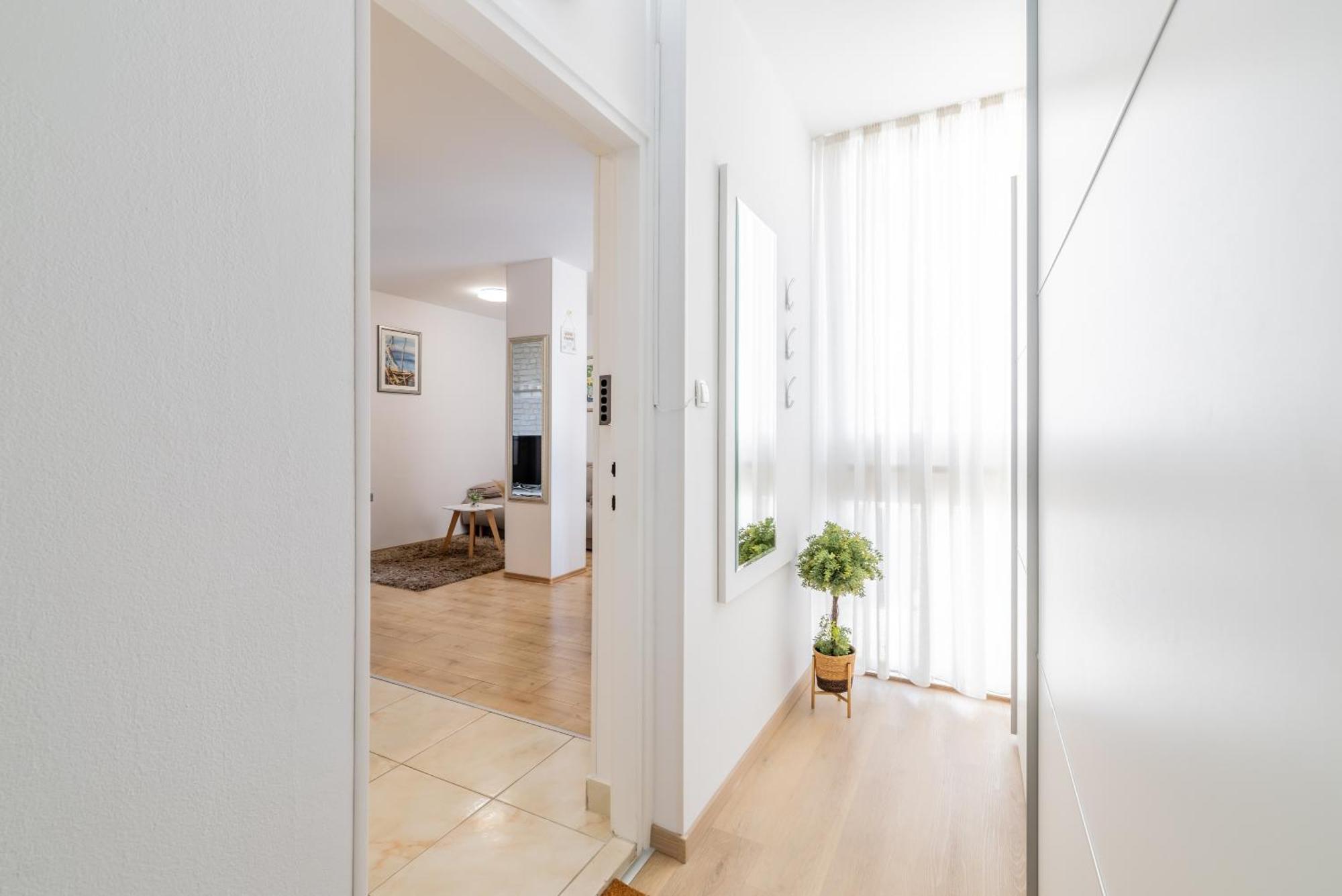 Pure Comfort - Apartment Cvita สปลิท ภายนอก รูปภาพ